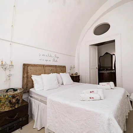 Corte Cataldi Bed & Breakfast *