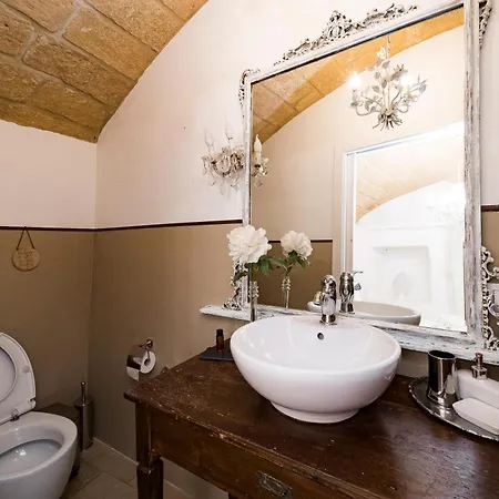 Corte Cataldi Bed & Breakfast